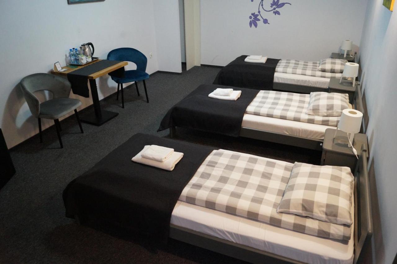 Rj Hotel Pabianice Εξωτερικό φωτογραφία