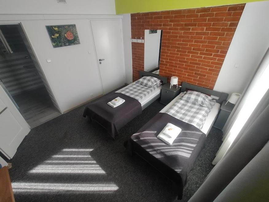 Rj Hotel Pabianice Εξωτερικό φωτογραφία