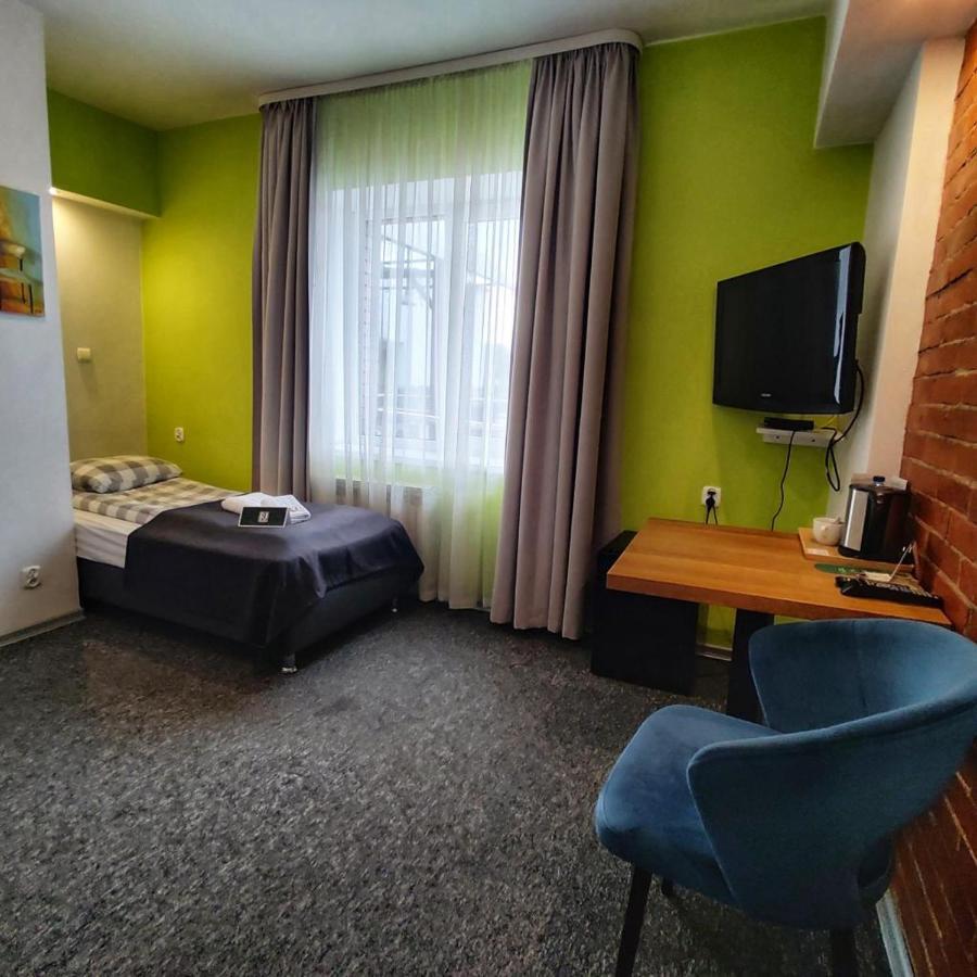 Rj Hotel Pabianice Εξωτερικό φωτογραφία